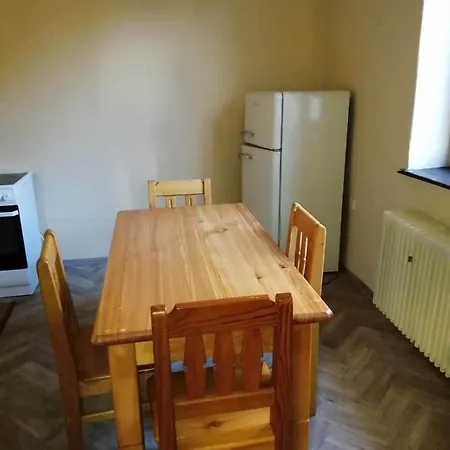 Batkova Horaren Pod Vodopadmi